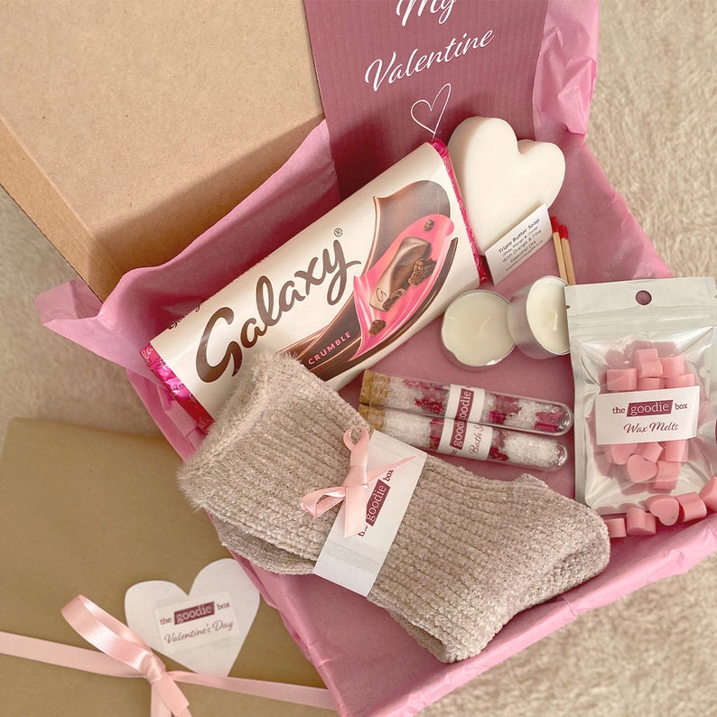 Valentines Day Gift Box -  UK